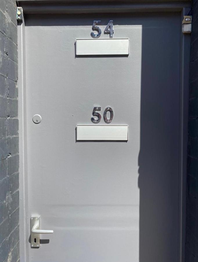 Spacious 1 Bedroom Apartment Leicester Exterior photo